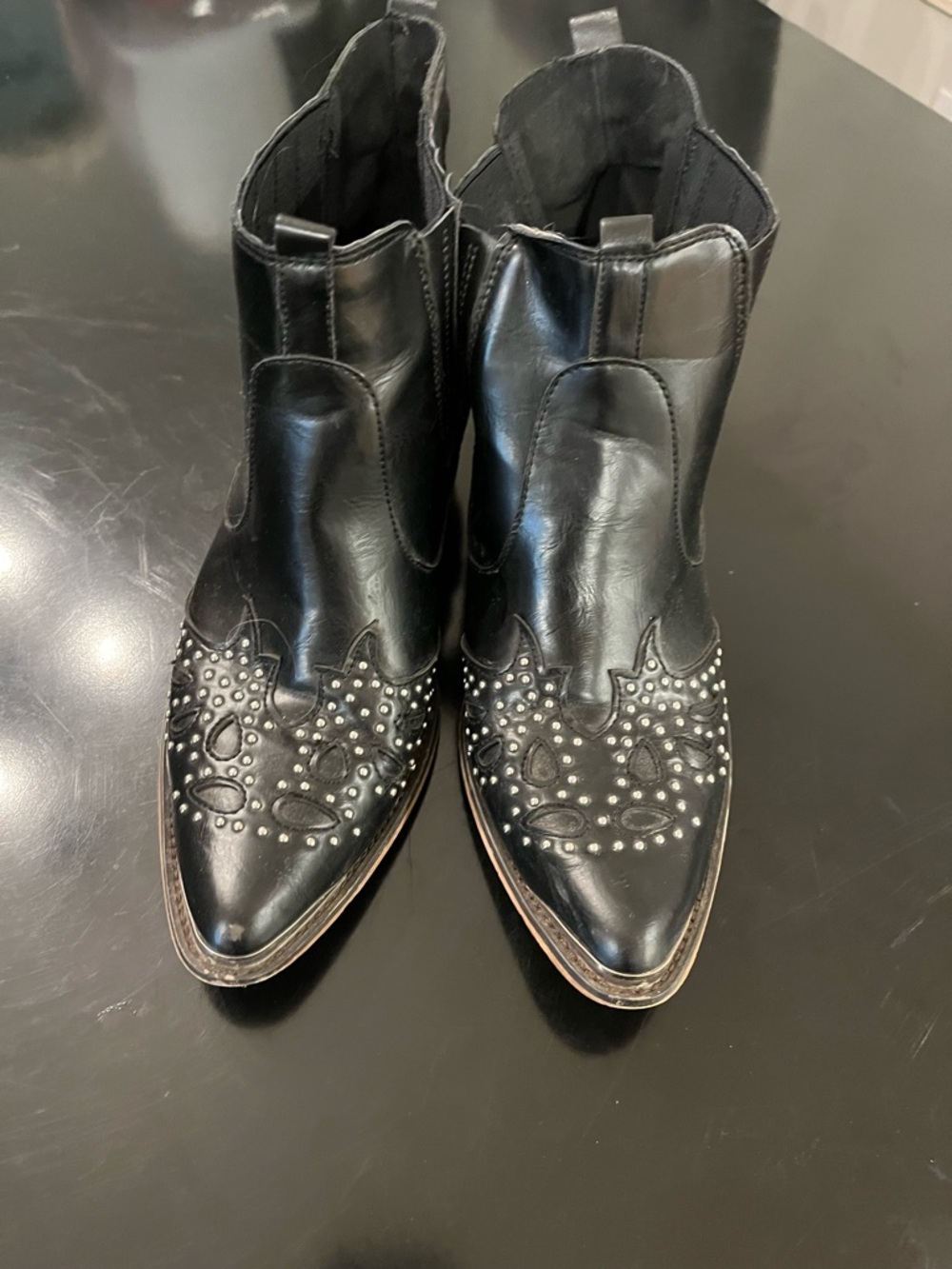 Studded Black Western Pointed-Ankle Boots for Women